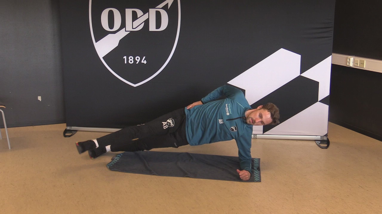 Sidepklanke med spark Level 3.MP4